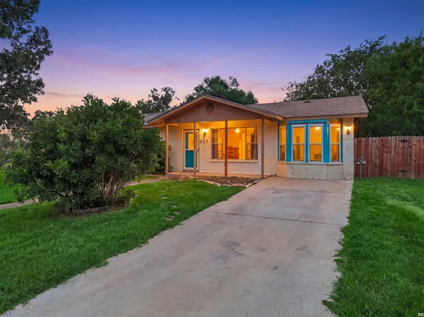 301 ANN DR, Converse, TX 78109