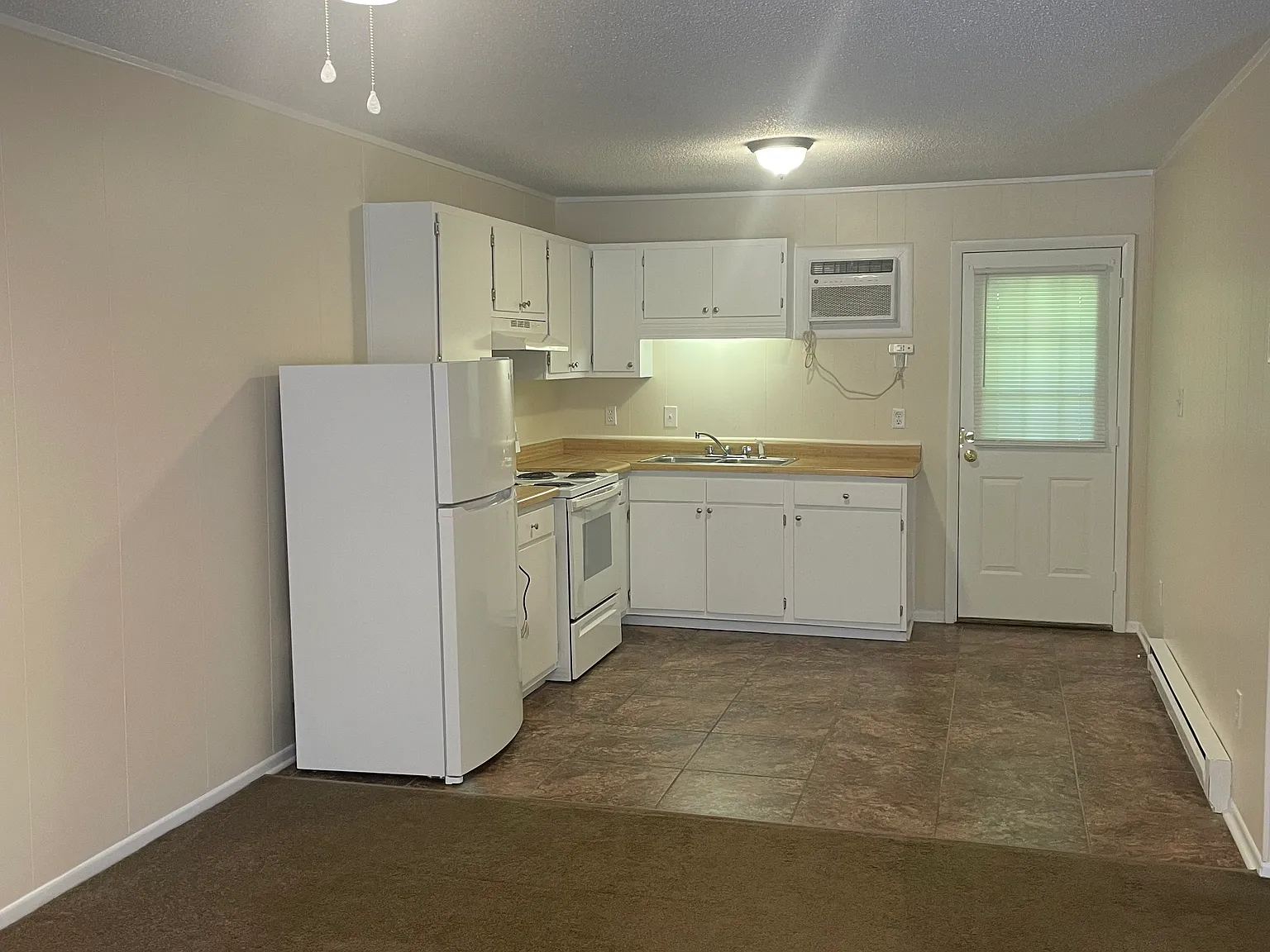 2 bed, 784 sqft, $1,025 — Photo 2
