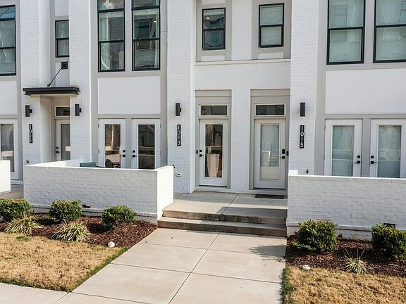 4th image of 1013 Wesley Terrace Ave