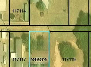 306 E Pecan Ave, Iowa Park, TX 76367