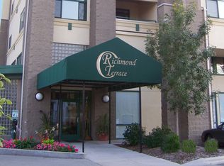 400 Richmond St #103, Appleton, WI 54914