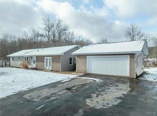 1557 County Route 7, Oswego, NY 13126