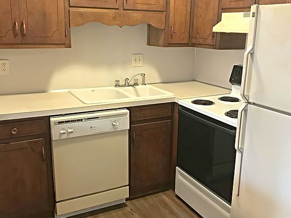 4th image of 3155-3187 Old Columbiana Rd #3179-A