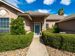 100 Sailfish Ct, Aransas Pass, TX 78336