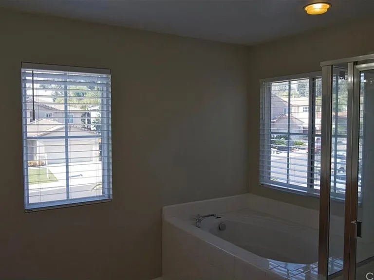 39412 Tiburon Dr — Photo 16
