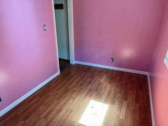5th image of 4479 Sycamore Rd