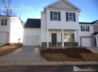 6008 Vista Woods Lane, Charlotte, NC 28215