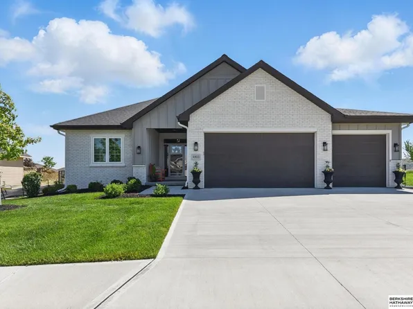 4803 N 192nd Ave, Elkhorn, NE 68022
