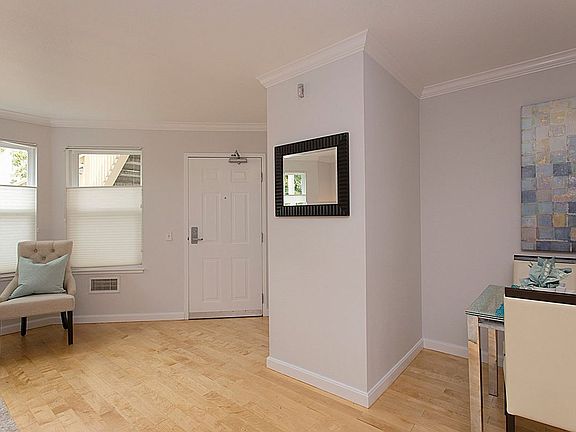 5th image of 988 Fulton St APT 114