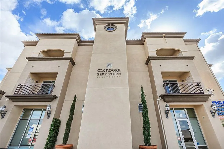 Glendora Park Place — Photo 4