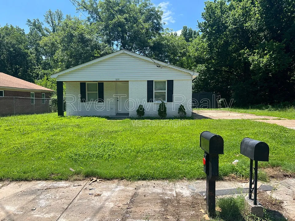 1059 Eyers Rd