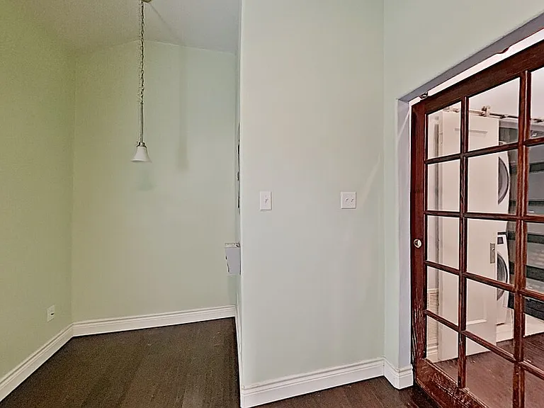 1414 Record Crossing Rd #B — Photo 11