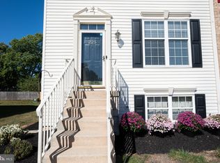 225 Pavin Ct, Newark, DE 19702