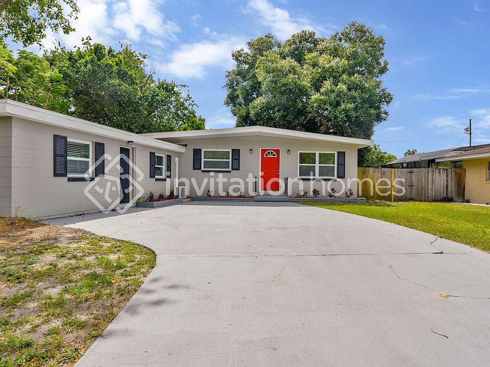 1st image of 1726 Diamond Dr