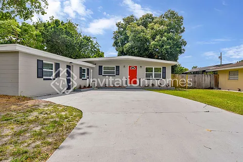 1726 Diamond Dr Photo 1