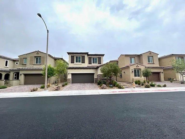 8084 Skye Dragon St — Photo 1
