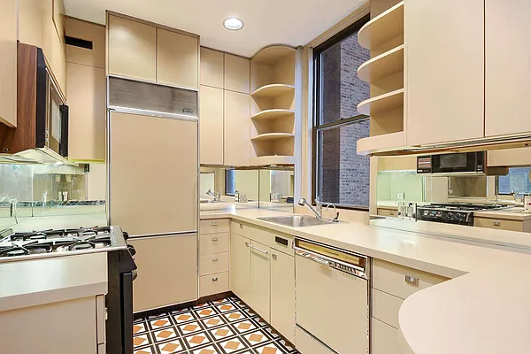 Sold by Citi Habitats | media 14