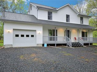 22 Pasternak Ln, Albrightsville, PA 18210
