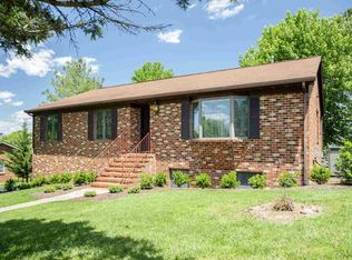 1320 Meadowlark Dr, Harrisonburg, VA 22802