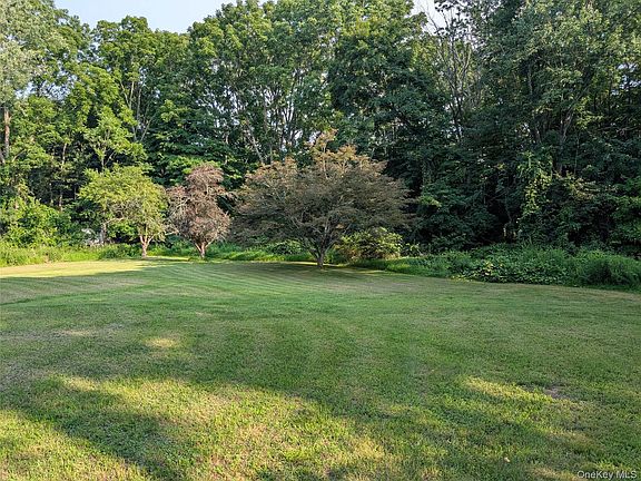 3rd image of 23 Pike Court
