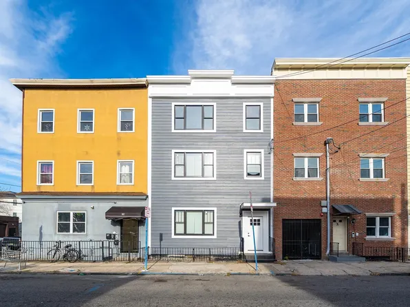 78 Hutton Street image 1 of 17