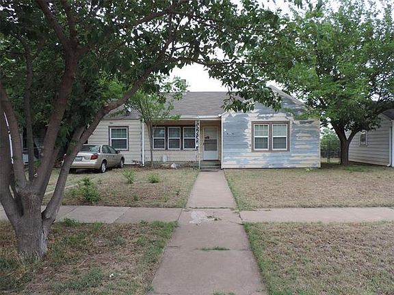 2nd image of 1825 Oak St