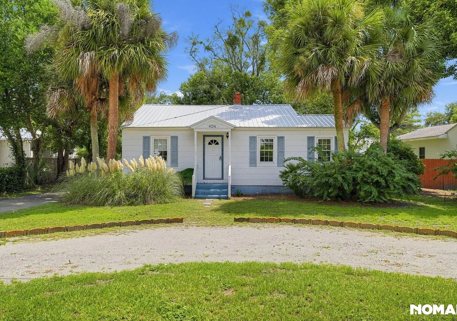 Charming 3BR House in Saint Simons Island — Photo 2