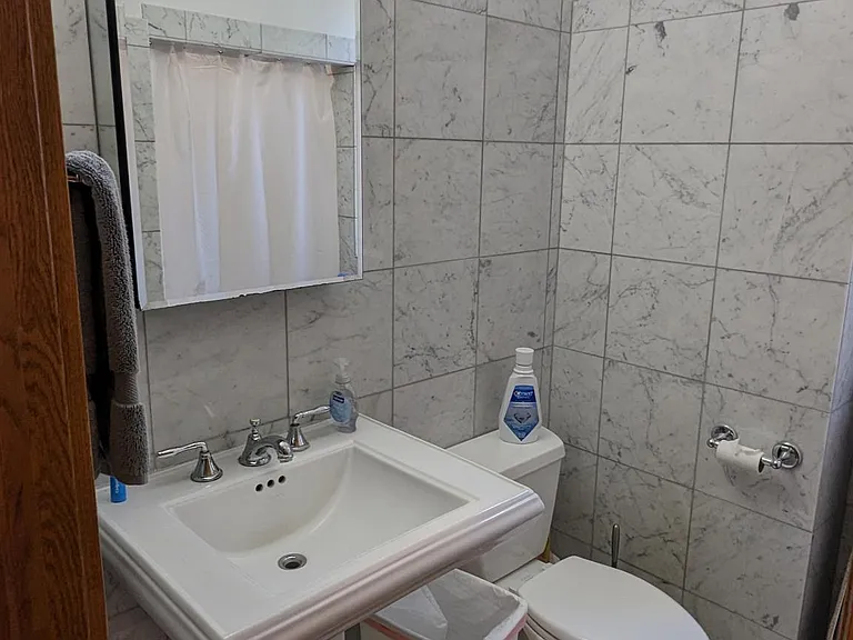 658 W Aldine Ave #3 — Photo 24