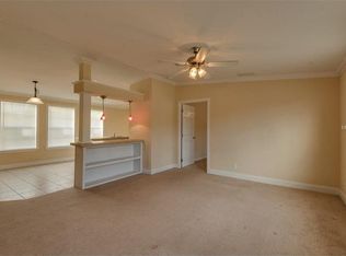 13109 McIntosh Rd, Thonotosassa, FL 33592