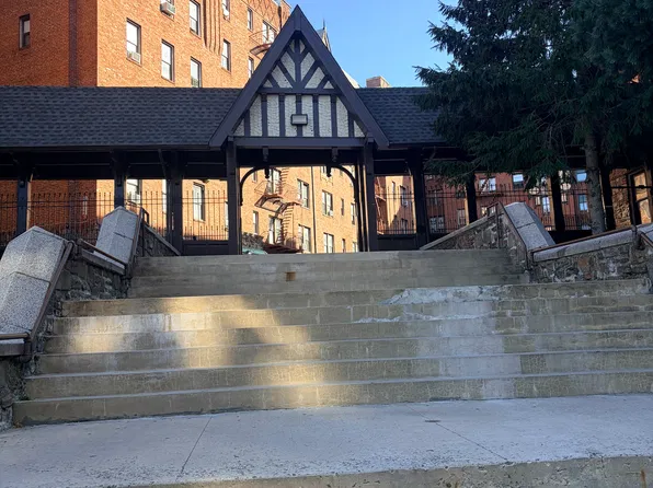 104 Highland Ave APT 66D, Yonkers, NY 10705