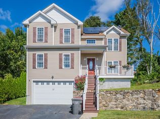37 Seth Dr, Naugatuck, CT 06770