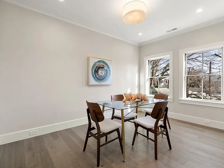 180 Adams St #5 — Photo 17