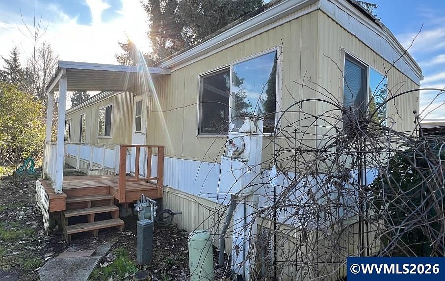 1st image of 1905 Waverly Dr SE Unit 12