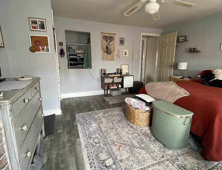 124 Jamestown Ave — Photo 1