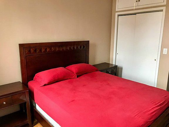 5th image of 2311 41st St APT 1R