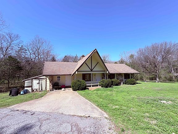 2nd image of 161 Cherokee Rd