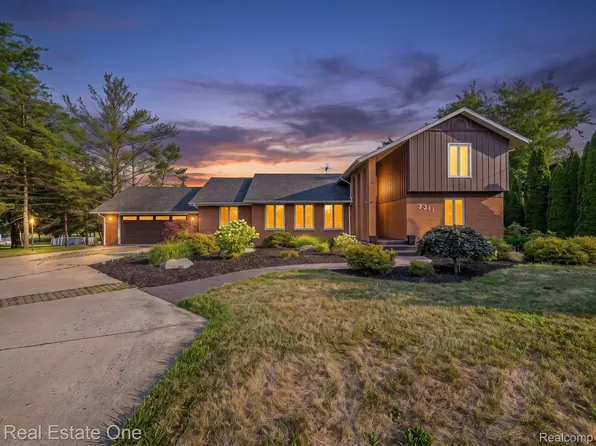 3311 N Custer Rd, Monroe, MI 48162