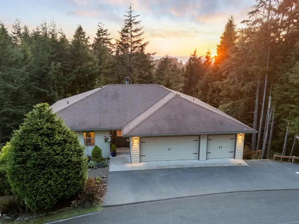 443 Siletz View Ln, Gleneden Beach, OR 97388