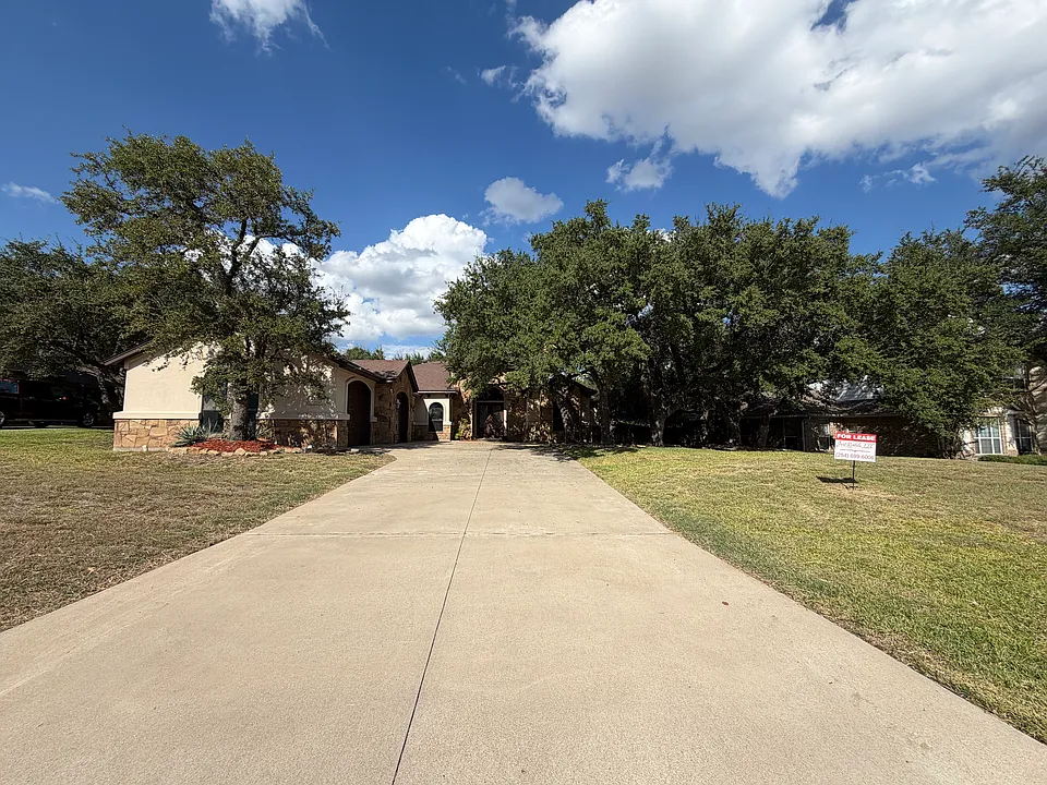 315 Tanner Ln