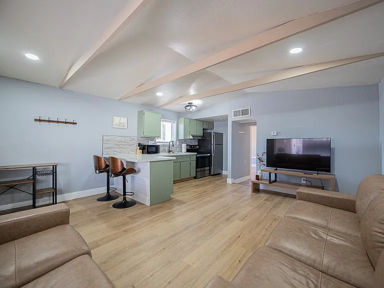 1221 E Highland Ave, Phoenix Az — Photo 5
