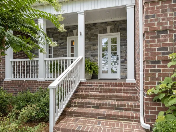 1015 Crimson Clover Dr, Brentwood, TN 37027