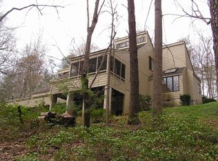 3645 Brinnington Rd, Charlottesville, VA 22901