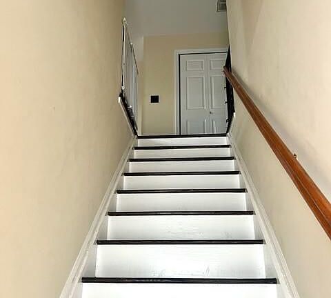 3rd image of 65 Nancy Ln Floor 2