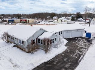 41 Church St, Epping, NH 03042