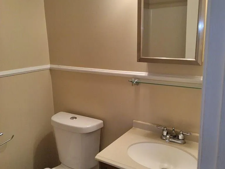 905 King Air Ct — Photo 3