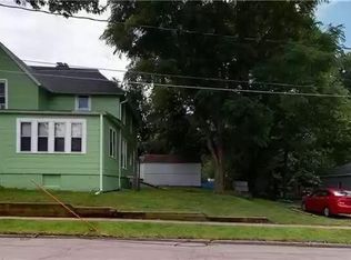 1448 34th St #2, Des Moines, IA 50311