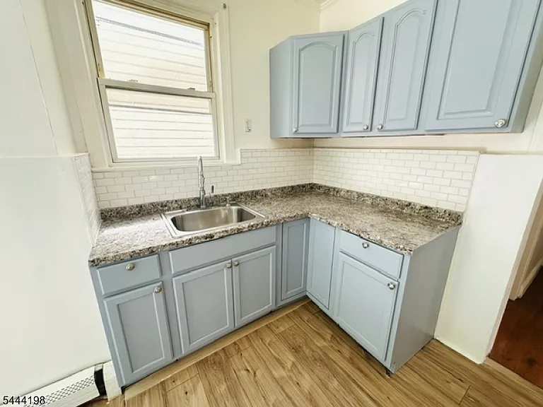 78 Fern Ave — Photo 6