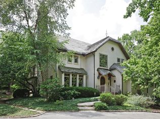 9757 Old Warson Rd, Saint Louis, MO 63124