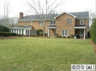 1823 Manor Mill Rd, Charlotte, NC 28226