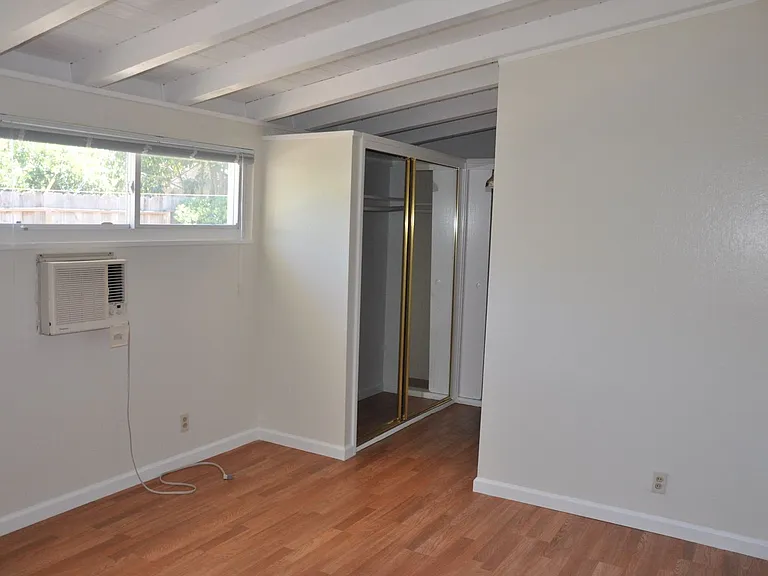 1218 Sandia Ave — Photo 13